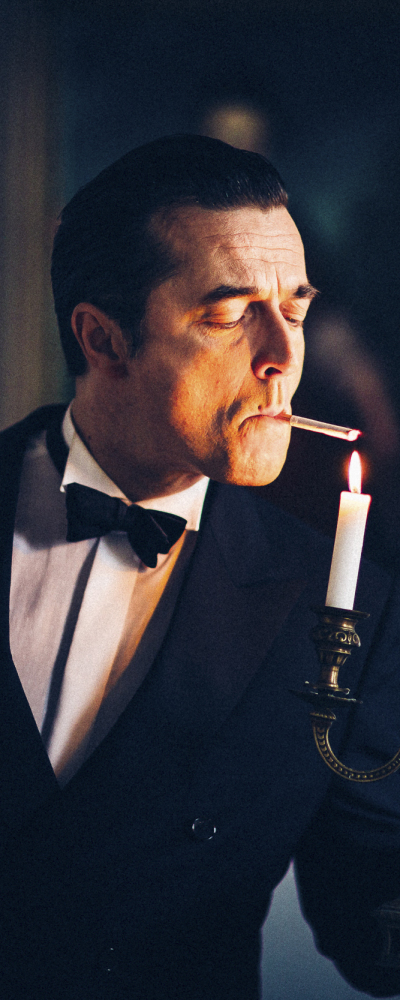 Alexander Kerbst als Falco © Marcel Klette